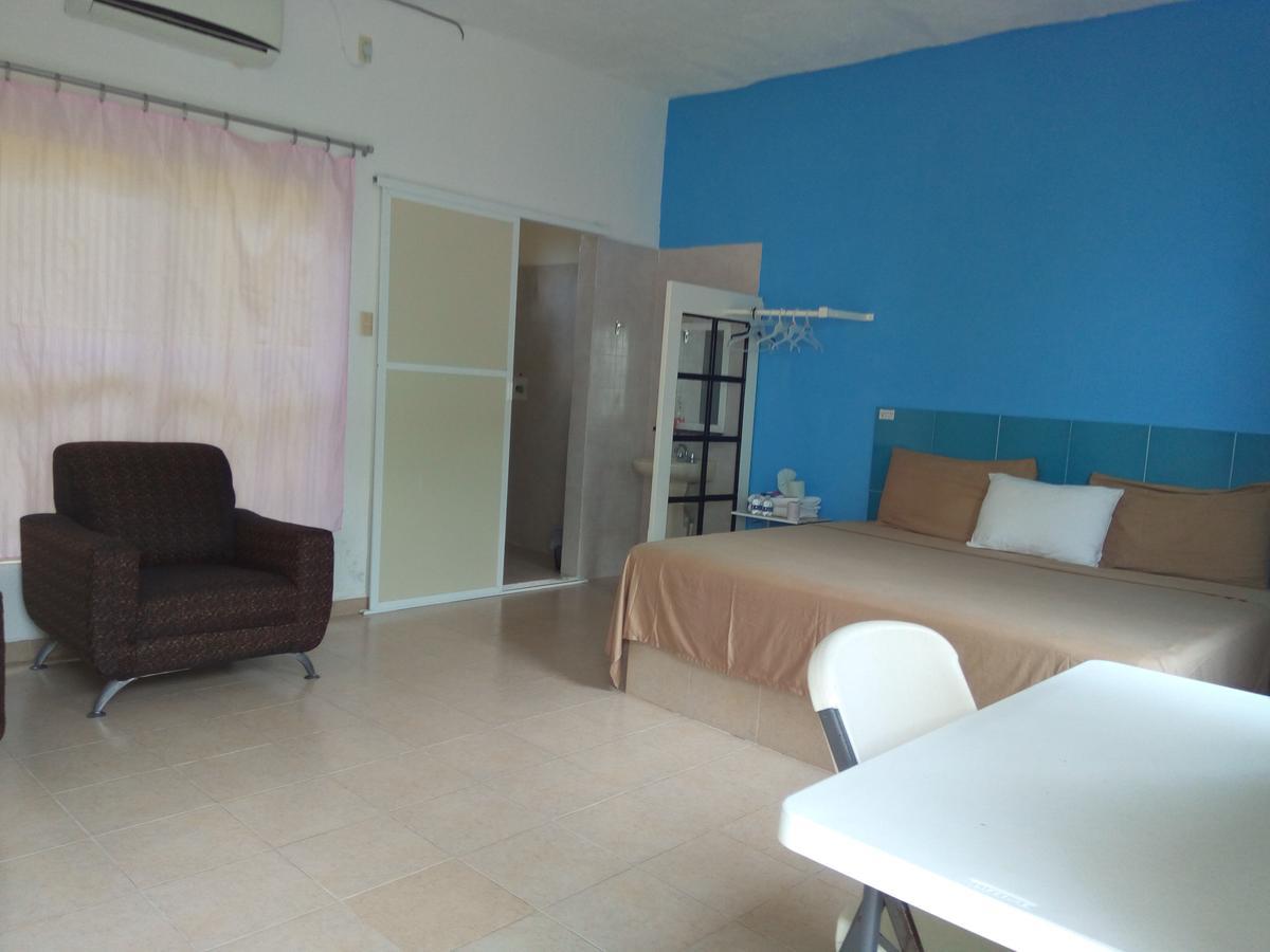 Hospedaje Barrancas Hotel Cosoleacaque Buitenkant foto